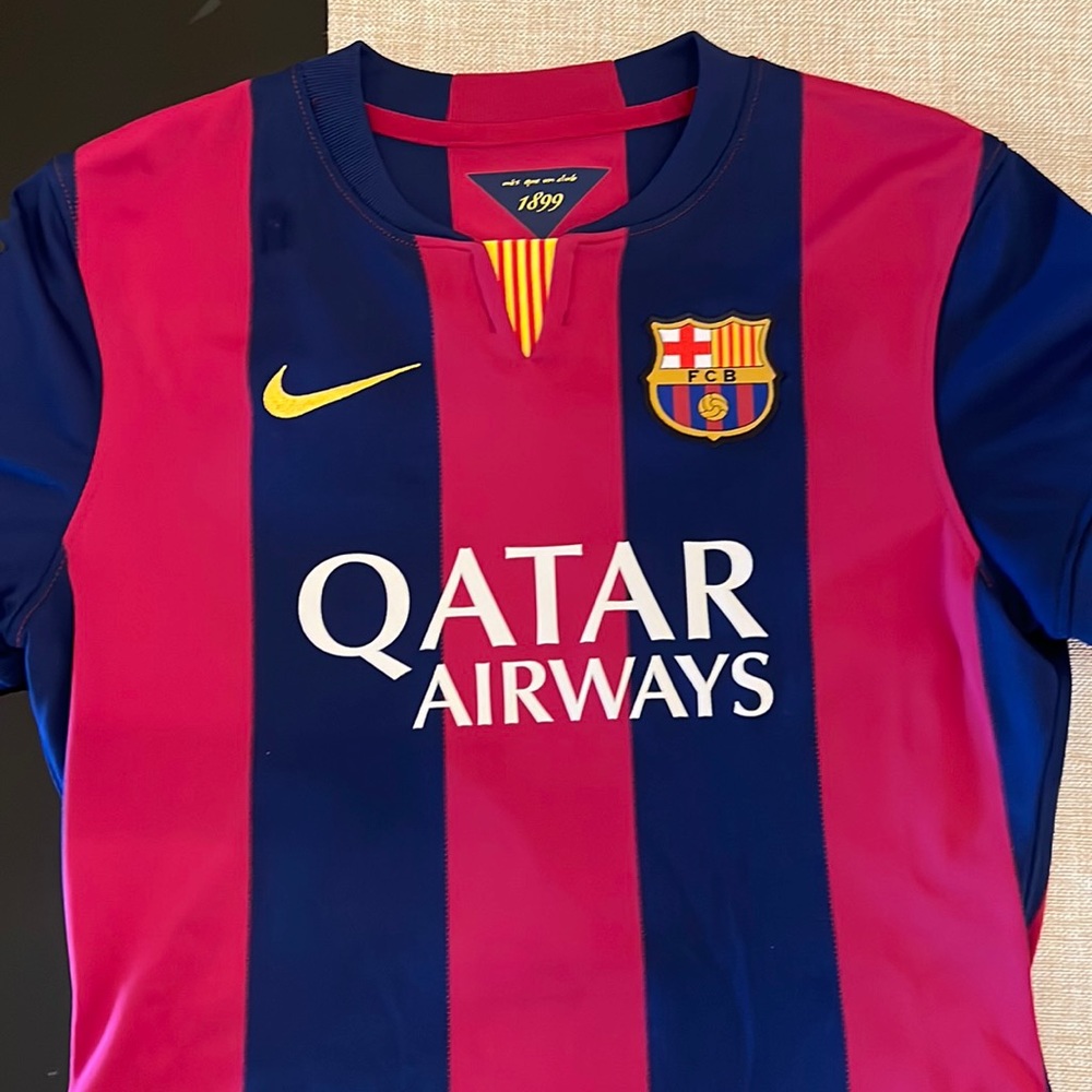 2014-2015 Barcelona home jersey for women used like new